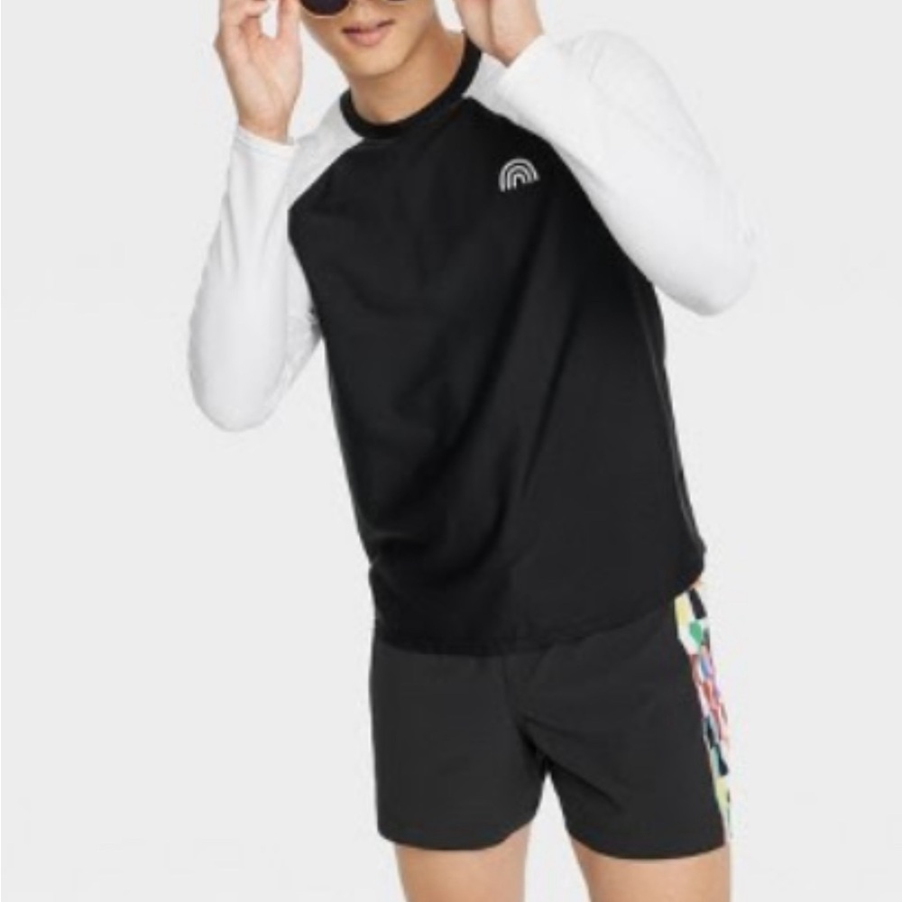 Pride Adult Rash Guard Top Rainbow Raglan sz M